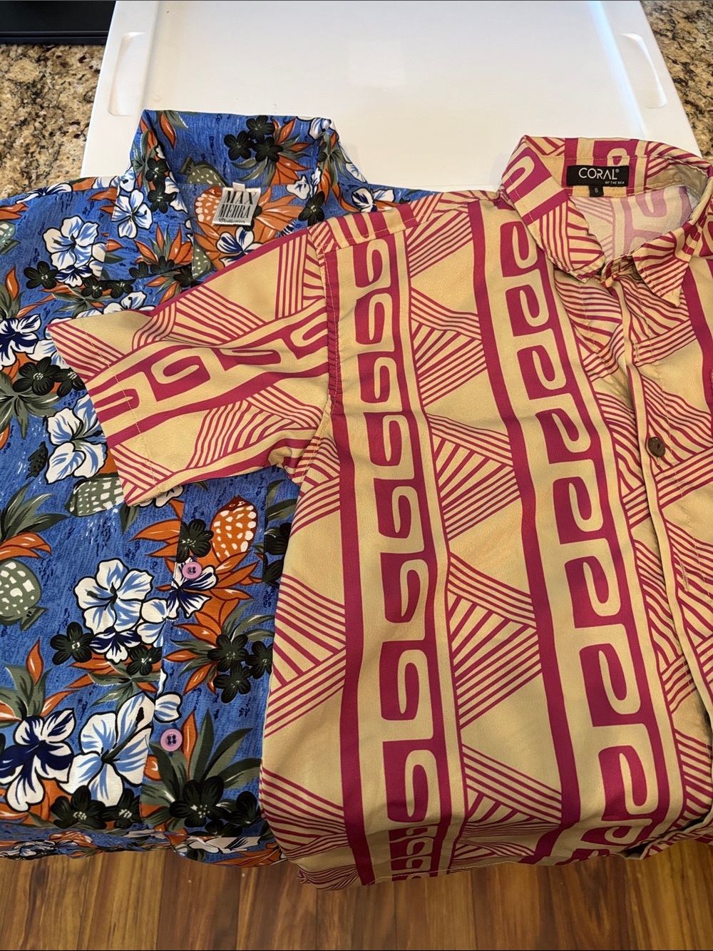 Set of Men’s Short-Sleeve Hawaiian Shirts